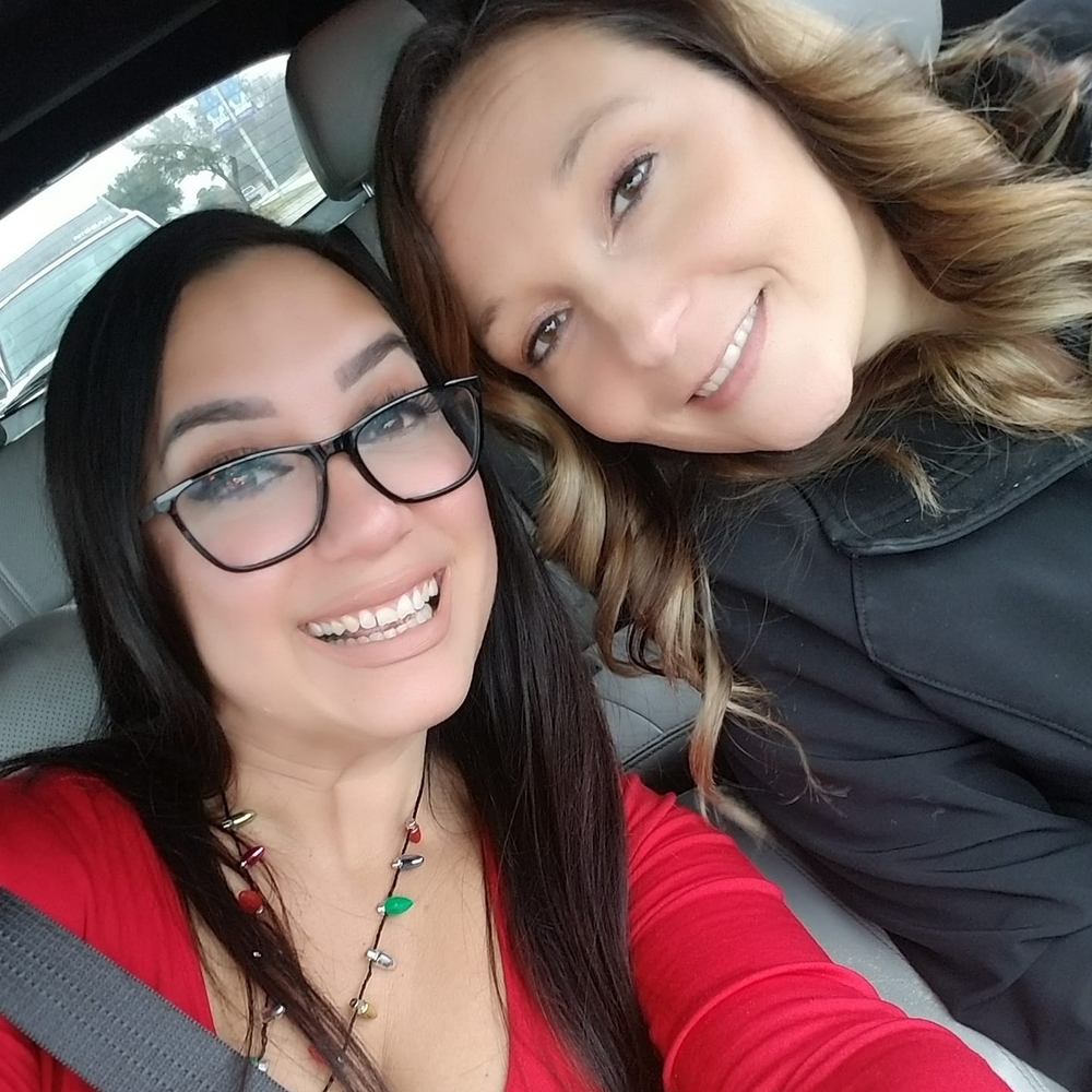 Meet your Posher, Esmeralda